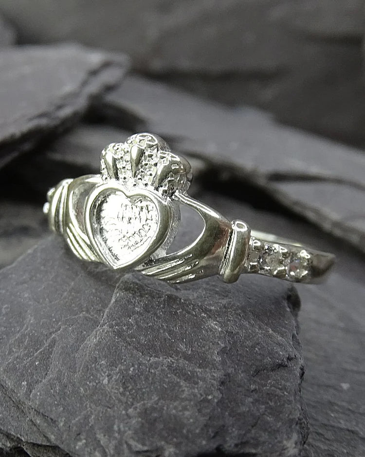Sterling Silver claddagh ring
