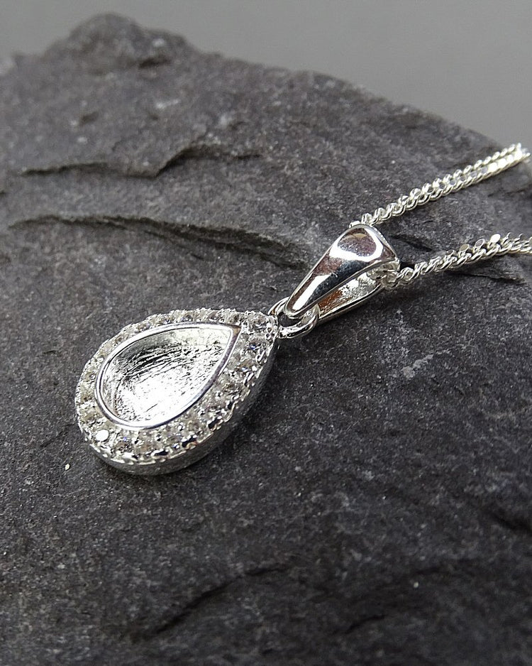 Diamante teardrop pendant