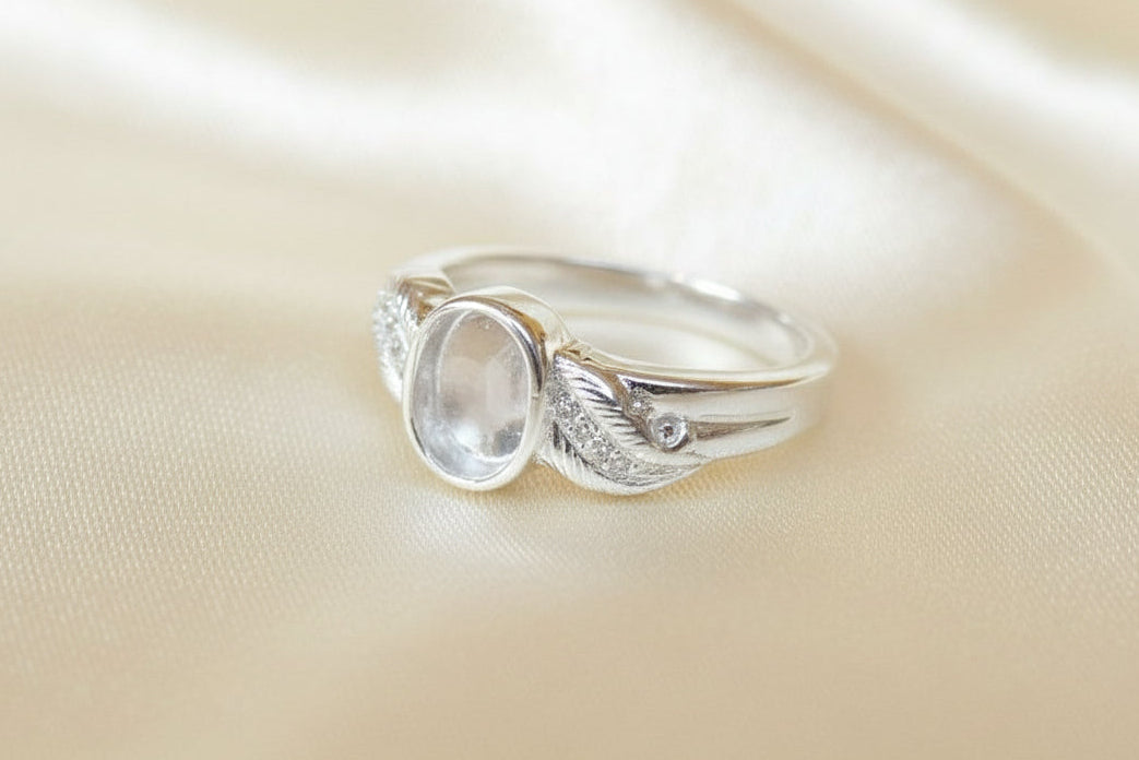 Solid silver feather ring
