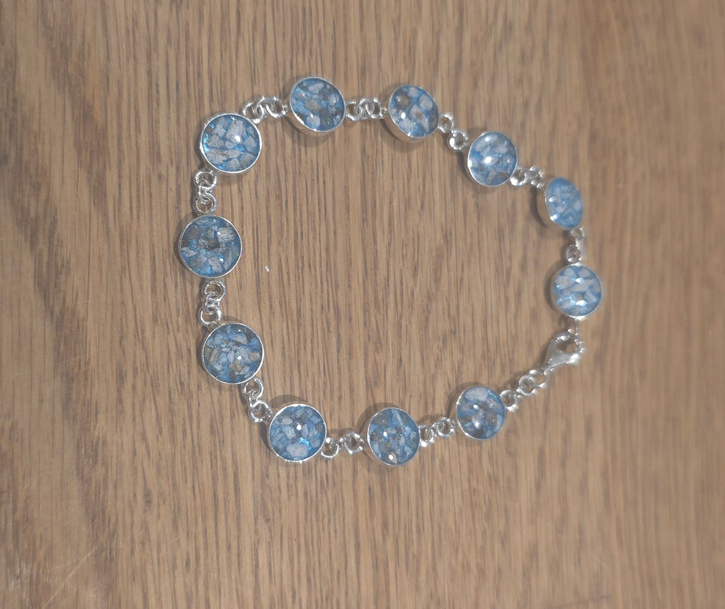 Multi-circle bracelet