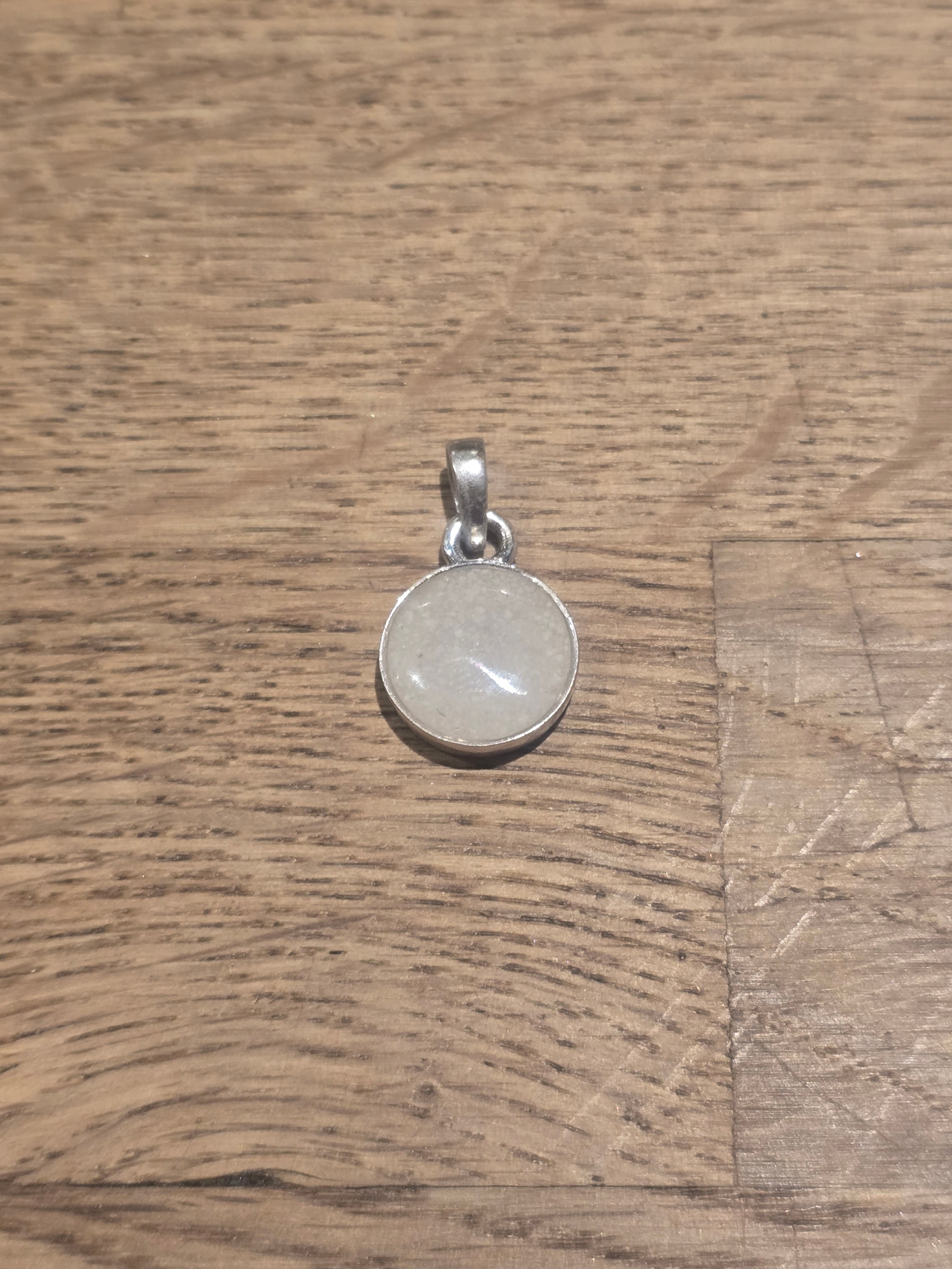 Circle pendant