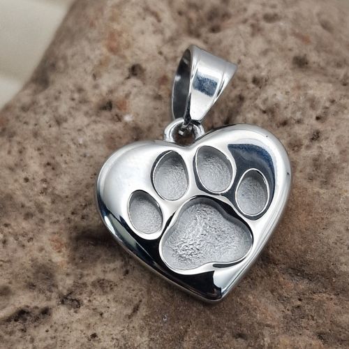 Stainless steel paw heart pendant