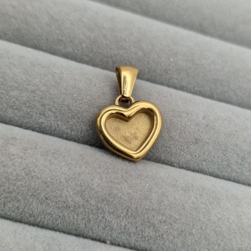 Stainless Steel mini heart pendant - gold pvd